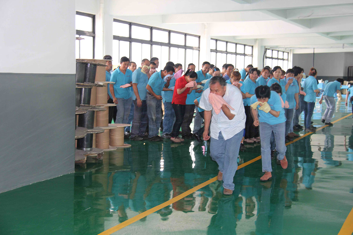 乐竟体育厂区消防演练